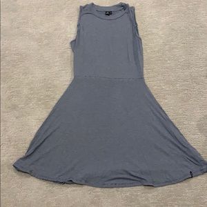 Sleeveless dress
